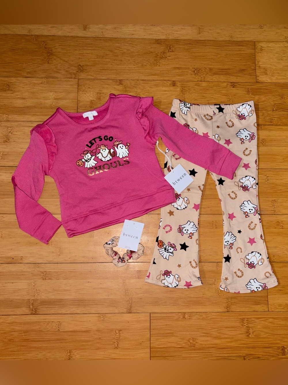 NWT Girl’s Size 7 Halloween Outfit - Crewneck Top & Flare Pants Leggings Set